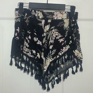 Floral Tassel Hem Shorts